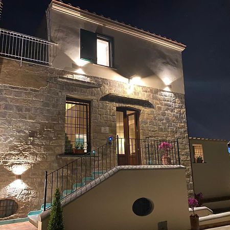 Casa Fifina Rooms Sant'Egidio del Monte Albino ภายนอก รูปภาพ