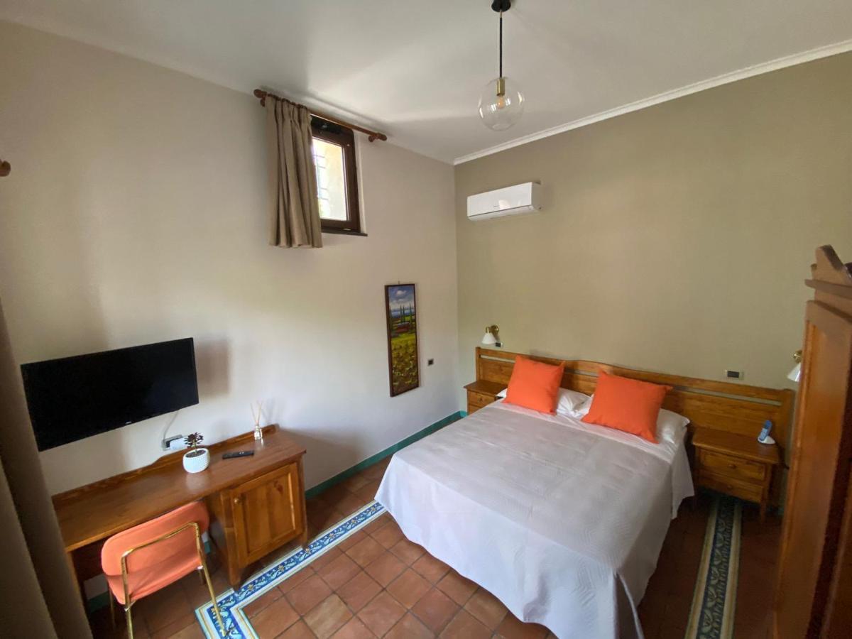 Casa Fifina Rooms Sant'Egidio del Monte Albino ภายนอก รูปภาพ